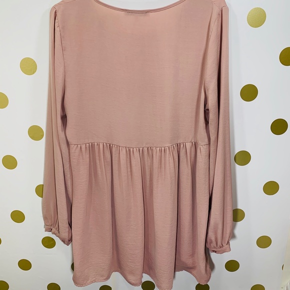 Ro&De Blush Eyelet Boho Tunic; S - Picture 6 of 10